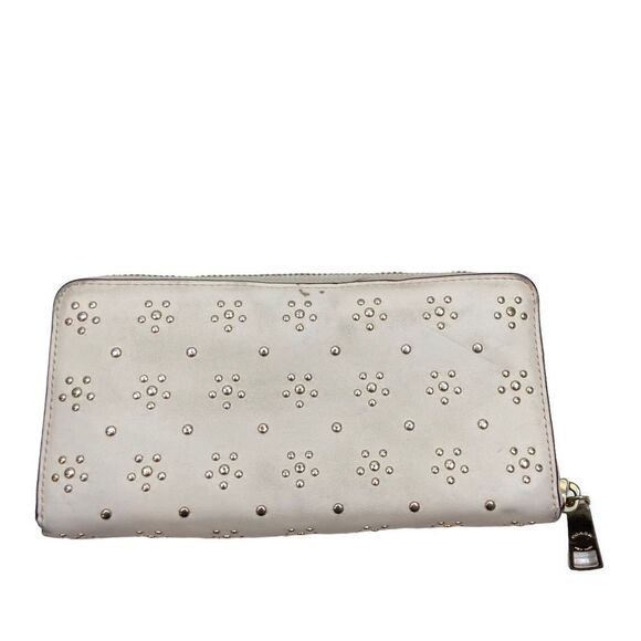 Coach Cream Colored‎ Leather Gold Studded Zipper Wallet - Picture 5 of 14